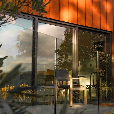 فندق Tussock Hill Vineyard Retreats كريستتشيرش المظهر الخارجي الصورة